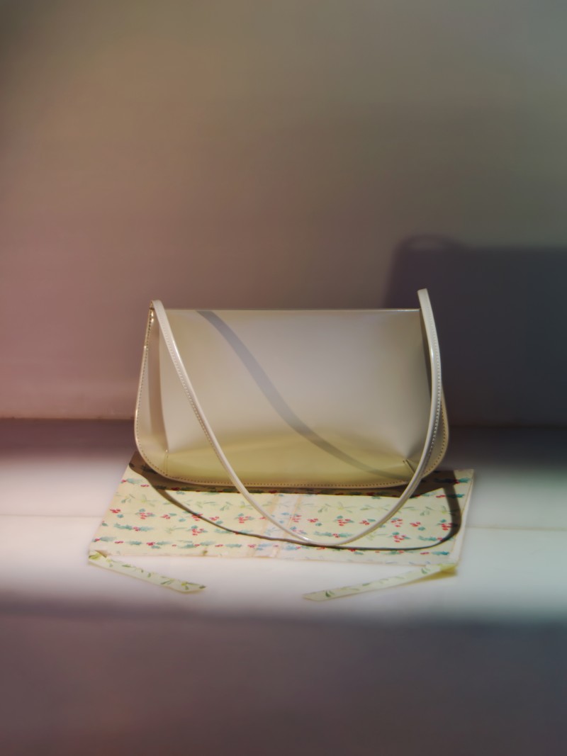 bra_page_spazzolato_660-euros-1