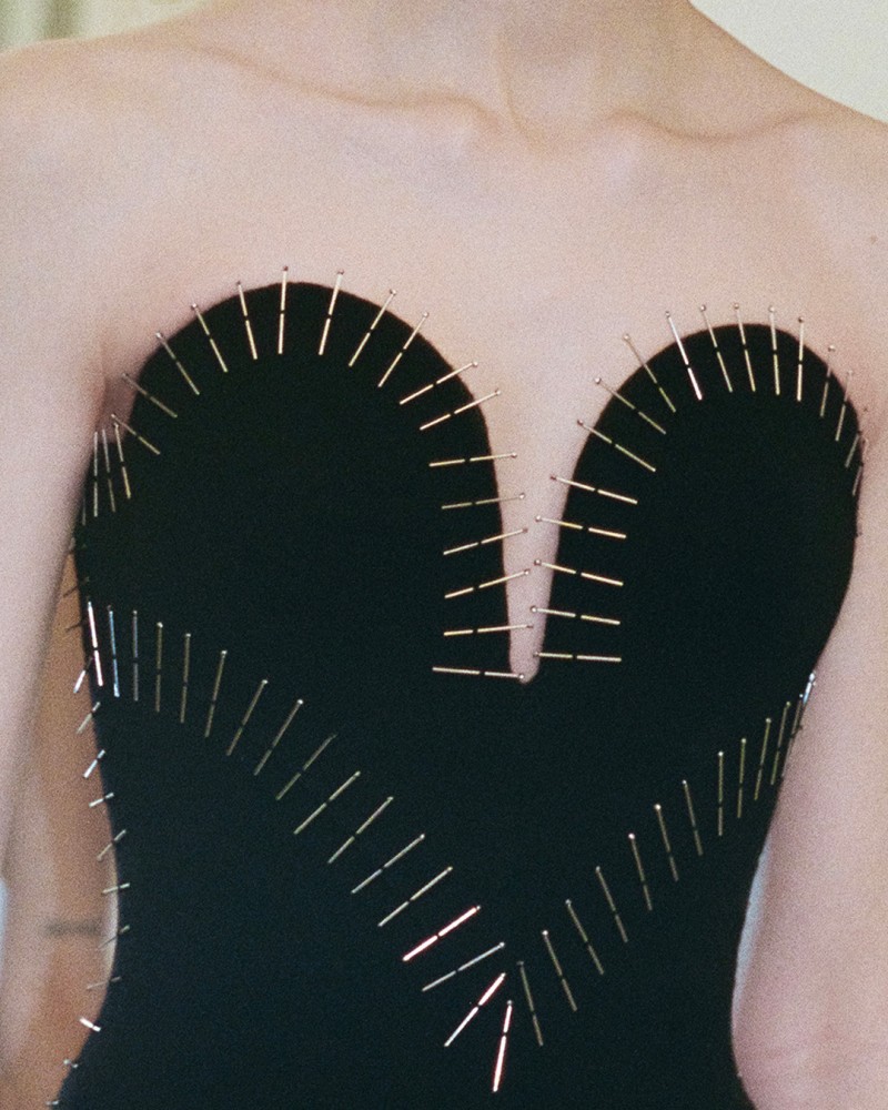 4_marievalognes_alaia_f23_crops_fit_4_5