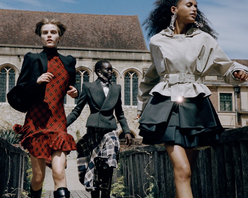 2748_imagine_mv_mqueen_0007331-r1-08-9a_srgb_f1