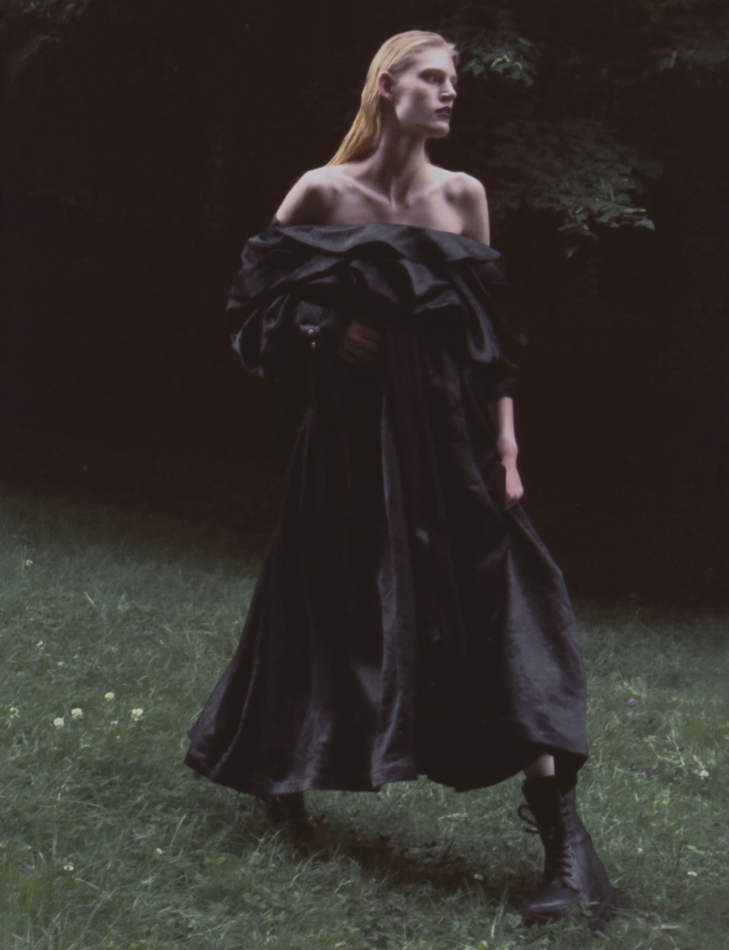 4.-an47_sp6_mcqueen_marievalognes_camillebidaultwaddington_06