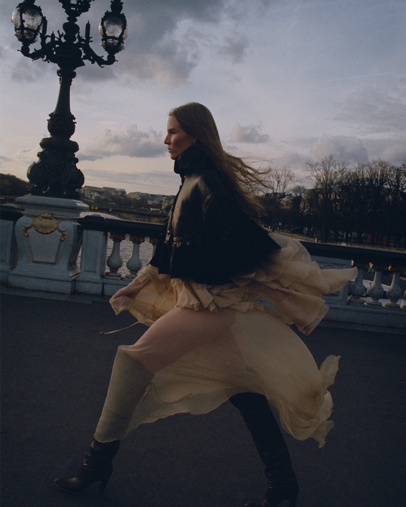 mv_chloe_1588-07-0218_4x5