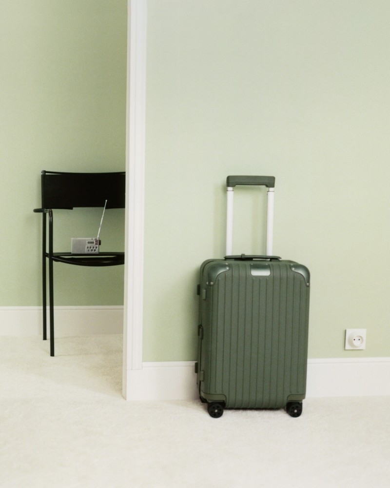 rd_rimowa_007_aw_f07_ext01_4x5