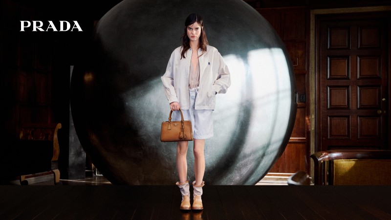 pr_26_lg25_collateral_photo_on-model_derived__logo_16x9_300-c05